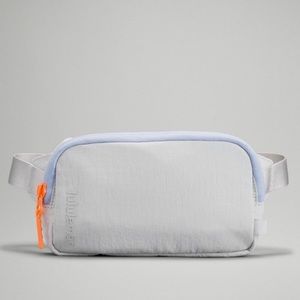 NWT - Lululemon Mini Belt Bag - Vapor *SOLD OUT*